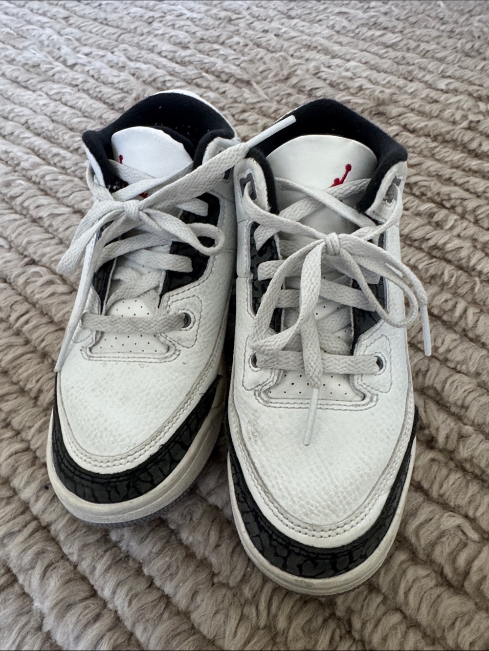 Nike Kids White and Black Sneakers with Red Jumpman